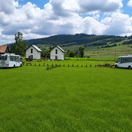 Goralska & Camper Park Feriehus *