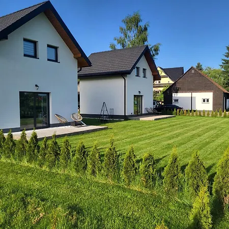Σπίτι διακοπών Goralska & Camper Park Scinawka Gorna